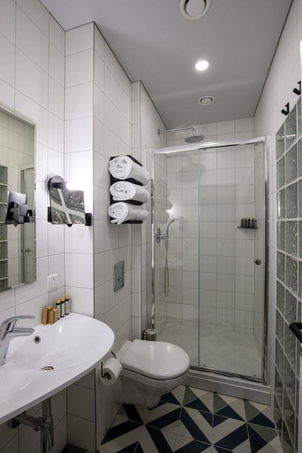 Four Rooms City Charkiv Esterno foto