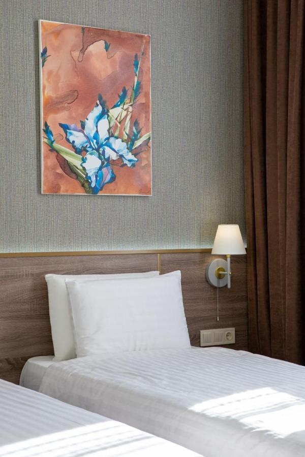 Four Rooms City Charkiv Esterno foto